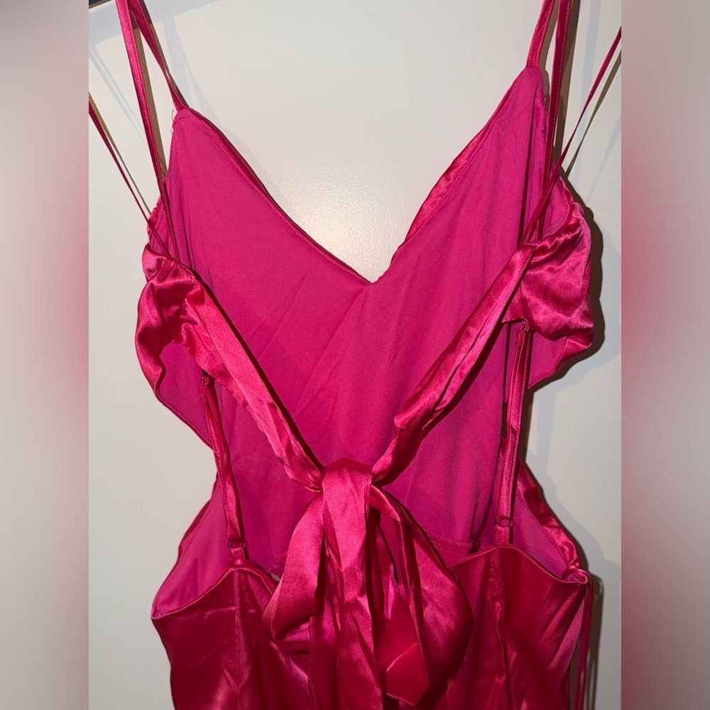 Edit by Nine Hot Pink Open Back Party Mini Dress โ Tie Back โ Size Medium - Picture 5 of 5